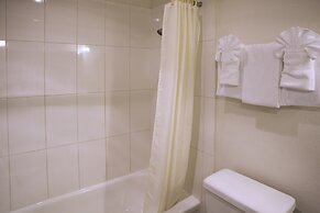 Aladdin Inn & Suites