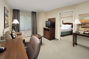 Staybridge Suites North Brunswick by IHG