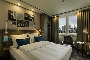 Motel One Munich - Campus