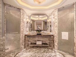 Waldorf Astoria Shanghai on the Bund