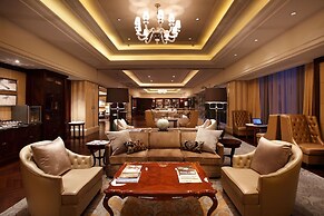 Waldorf Astoria Shanghai on the Bund