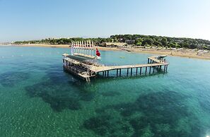 ROBINSON PAMFILYA - All Inclusive