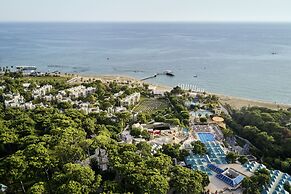 ROBINSON PAMFILYA - All Inclusive