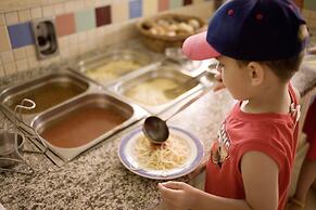 ROBINSON PAMFILYA - All Inclusive