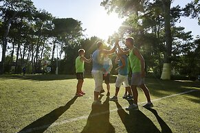 ROBINSON PAMFILYA - All Inclusive