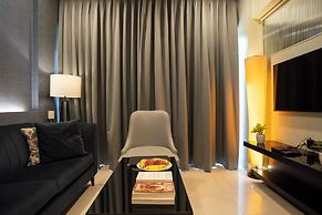 AR Suites Fontana Bay