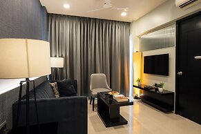 AR Suites Fontana Bay
