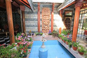 WelcomHeritage Grace Hotel