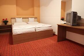 Silver Hotel Budapest City Center