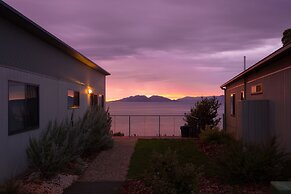 Swansea Beach Chalets