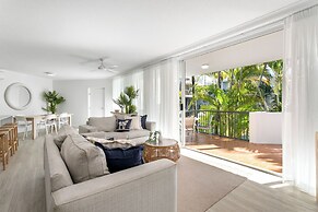 Noosa Tropicana