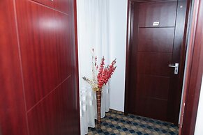 Plus Hotel