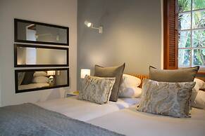 Rothman Manor Guest House