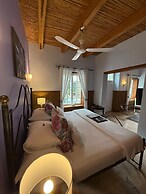 Rothman Manor Guest House