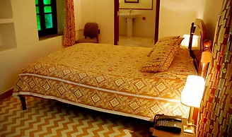 Bijay Niwas Palace 14 Kms from Rampura Agucha