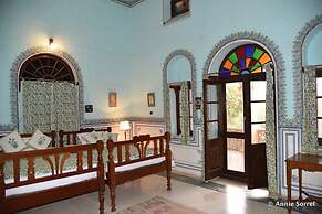 Bijay Niwas Palace 14 Kms from Rampura Agucha