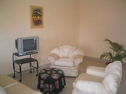 Golden Beach Hotel