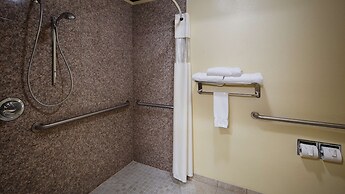 Best Western Plus Royal Mountain Inn & Suites
