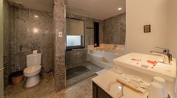 Hoi An Coco River Resort & Spa