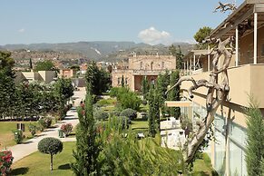 Sikyon Coast Hotel & Resort