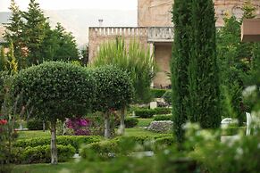 Sikyon Coast Hotel & Resort