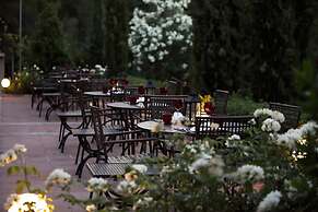 Sikyon Coast Hotel & Resort