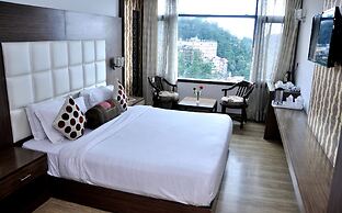 Hotel Surya
