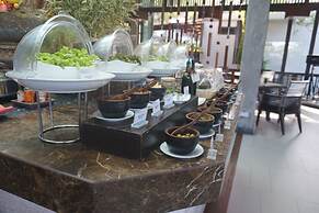 Wyndham Sea Pearl Resort Phuket