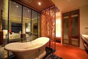 Wyndham Sea Pearl Resort Phuket