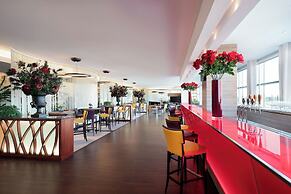 Sheraton Milan Malpensa Airport Hotel & Conference Center