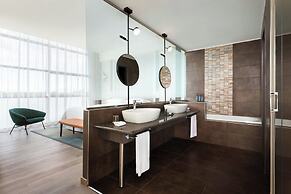 Sheraton Milan Malpensa Airport Hotel & Conference Center