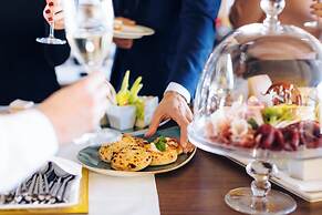 Sheraton Milan Malpensa Airport Hotel & Conference Center