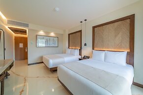 Hotel Indigo La Paz Puerta Cortes by IHG