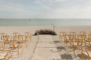 Hotel Indigo La Paz Puerta Cortes by IHG