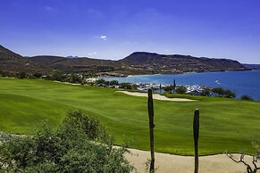 Hotel Indigo La Paz Puerta Cortes by IHG