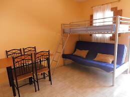 Oasis Country Park - Campground