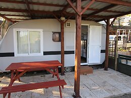 Oasis Country Park - Campground