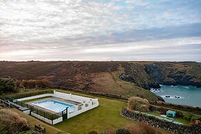 Mullion Cove Hotel & Spa
