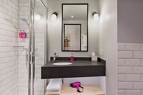 Moxy Zurich