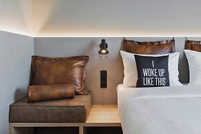 Moxy Zurich
