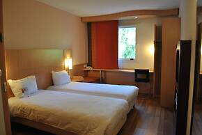 ibis Loriol Le Pouzin