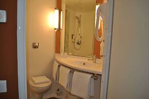 ibis Loriol Le Pouzin