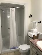 Falmouth Heights Motor Lodge