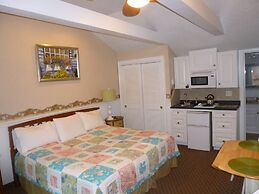 Falmouth Heights Motor Lodge