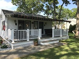 Falmouth Heights Motor Lodge