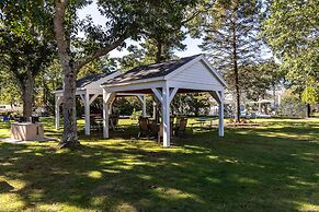 Falmouth Heights Motor Lodge