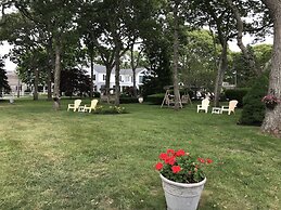 Falmouth Heights Motor Lodge