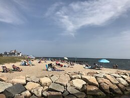 Falmouth Heights Motor Lodge