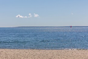 Falmouth Heights Motor Lodge