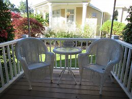 Falmouth Heights Motor Lodge